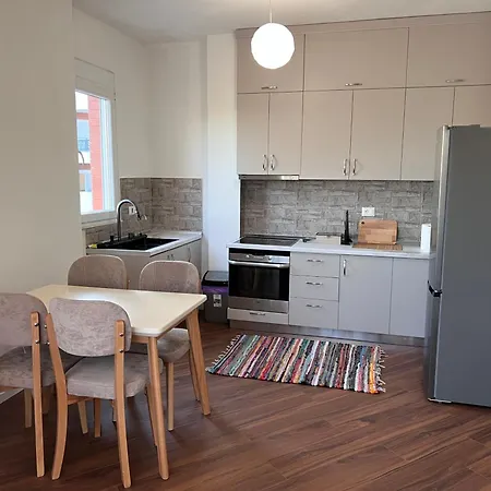 Casa Dajti - Quiet Mountain View, Fast Wi-fi Appartement *