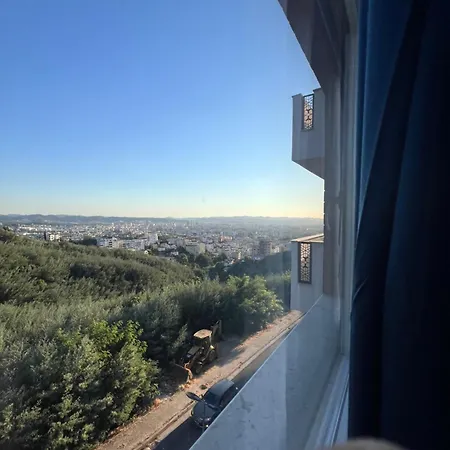 Casa Dajti - Quiet Mountain View, Fast Wi-fi Appartement Tirana